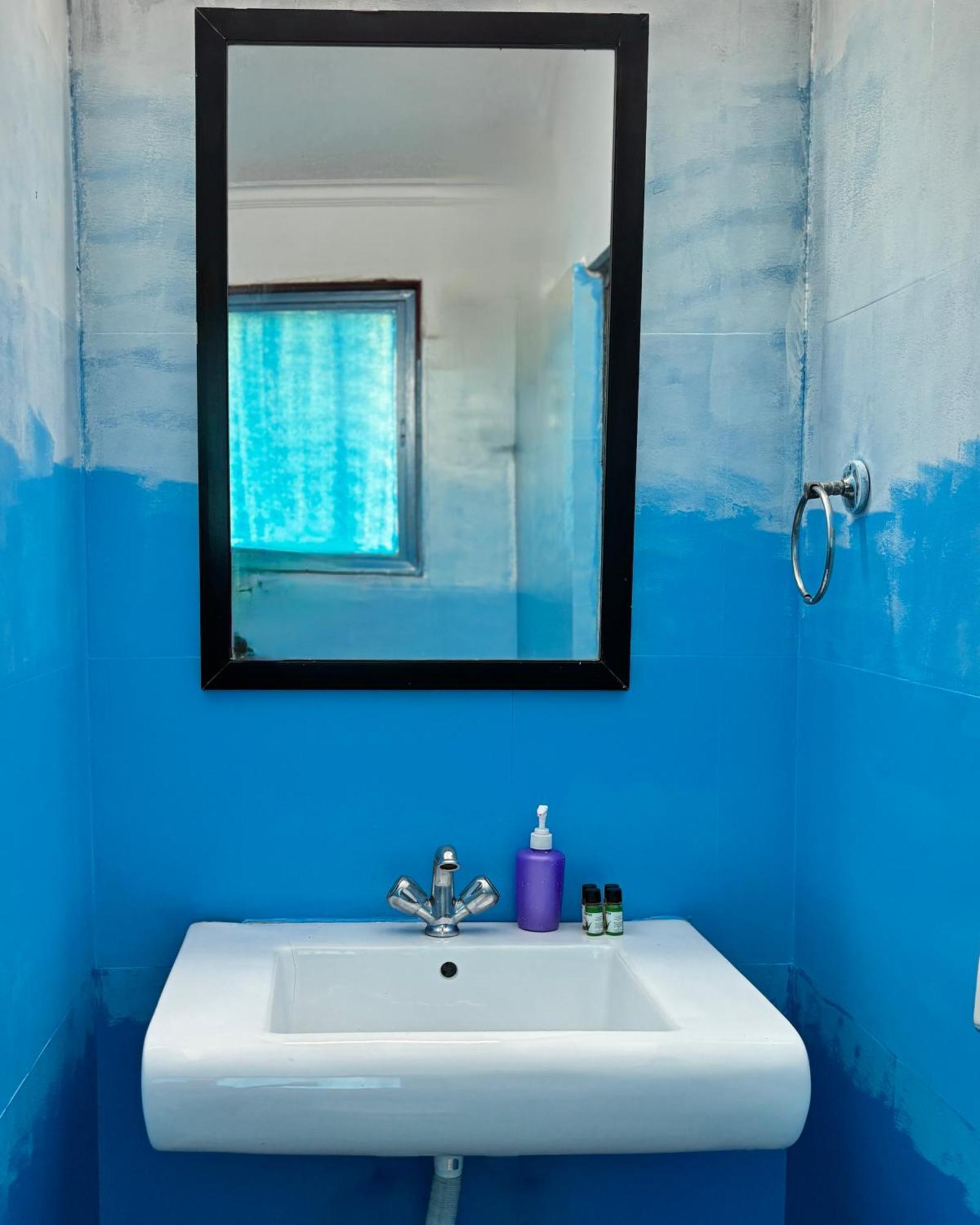 Atulyam Villa- อันจูนา ภายนอก รูปภาพ