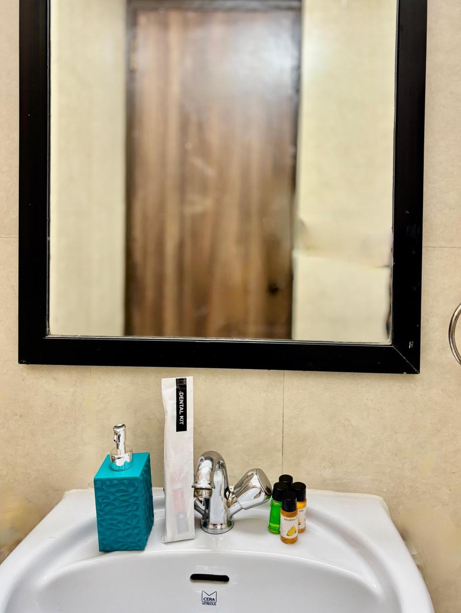 Atulyam Villa- อันจูนา ภายนอก รูปภาพ