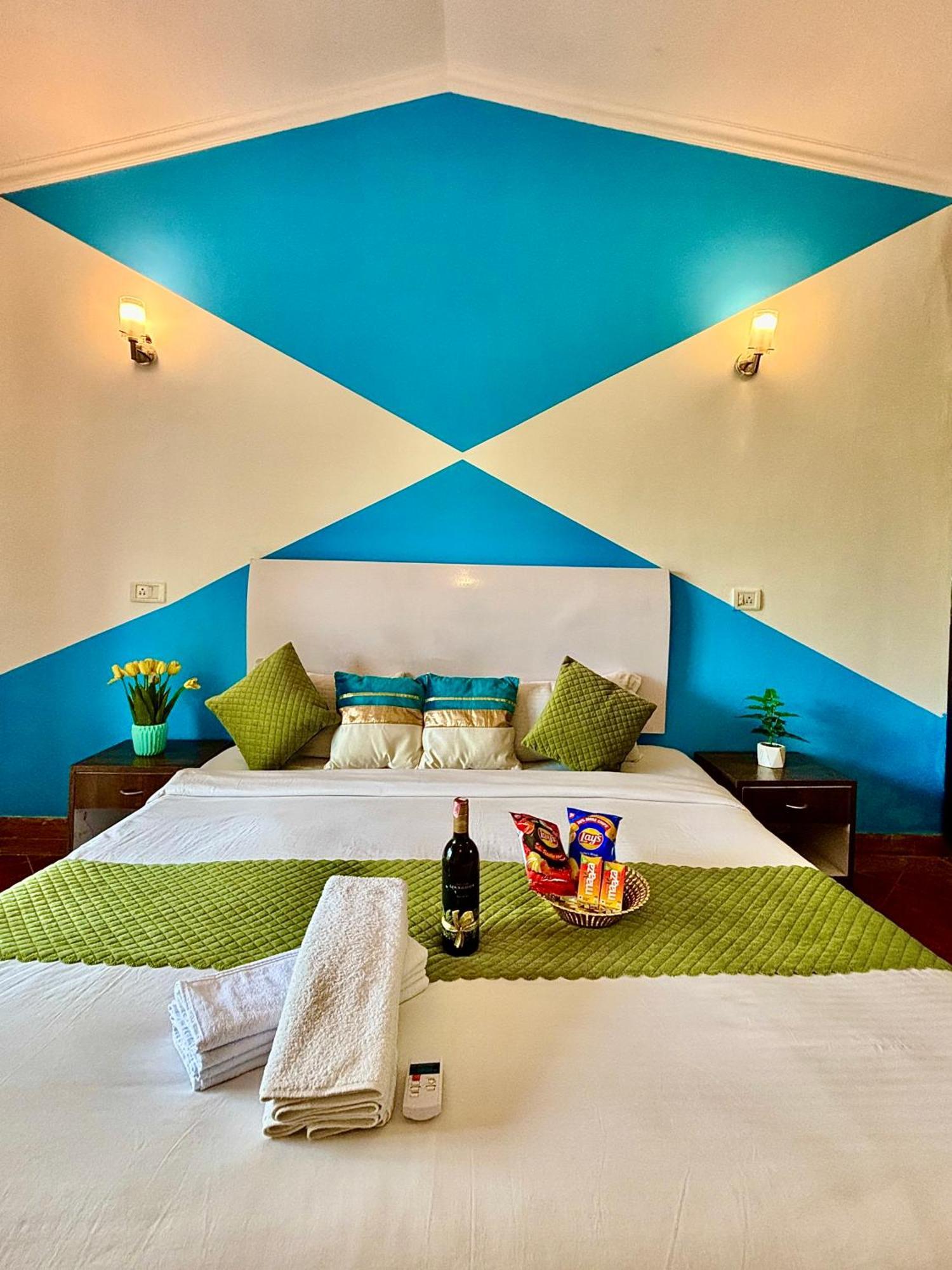 Atulyam Villa- อันจูนา ภายนอก รูปภาพ