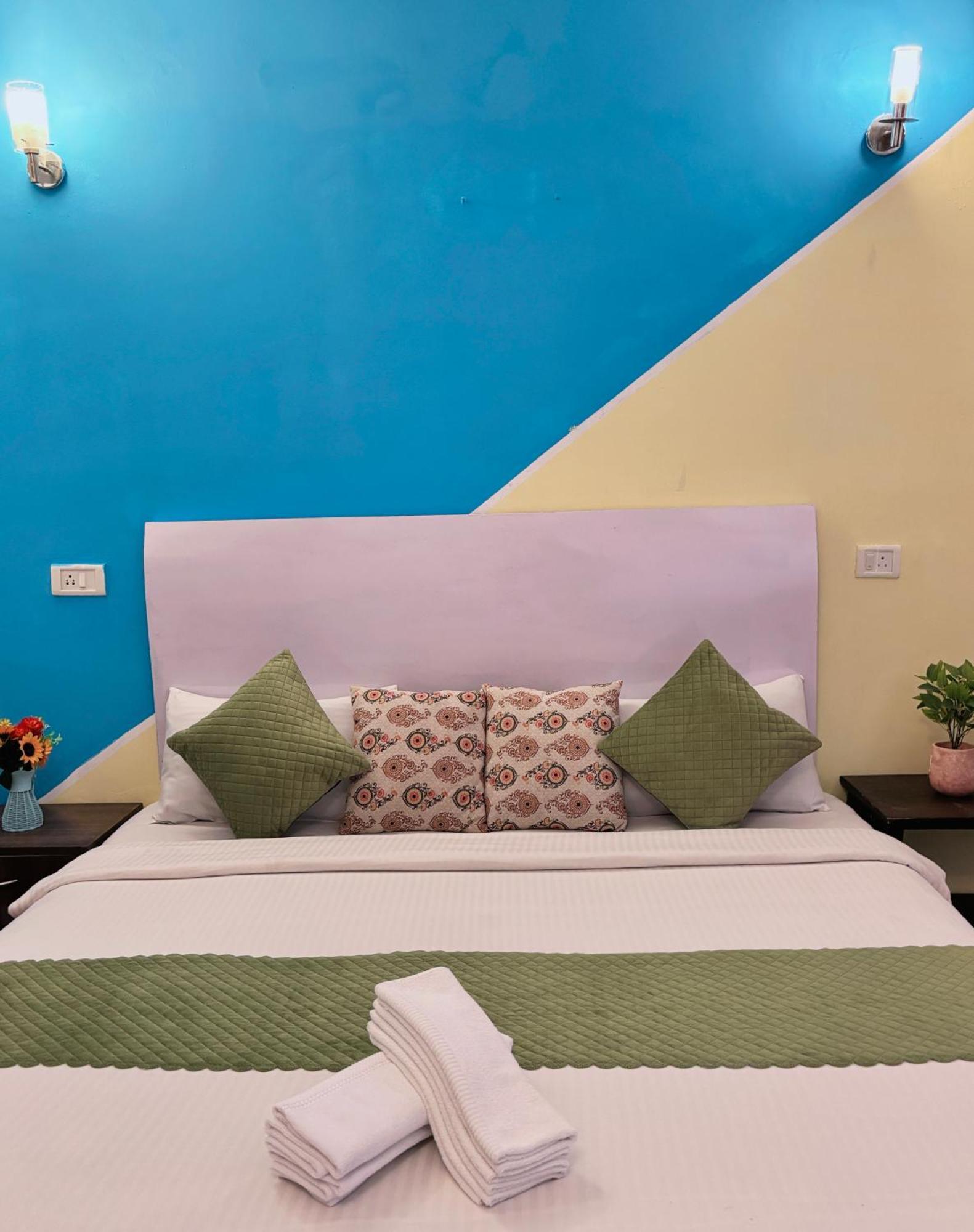 Atulyam Villa- อันจูนา ภายนอก รูปภาพ